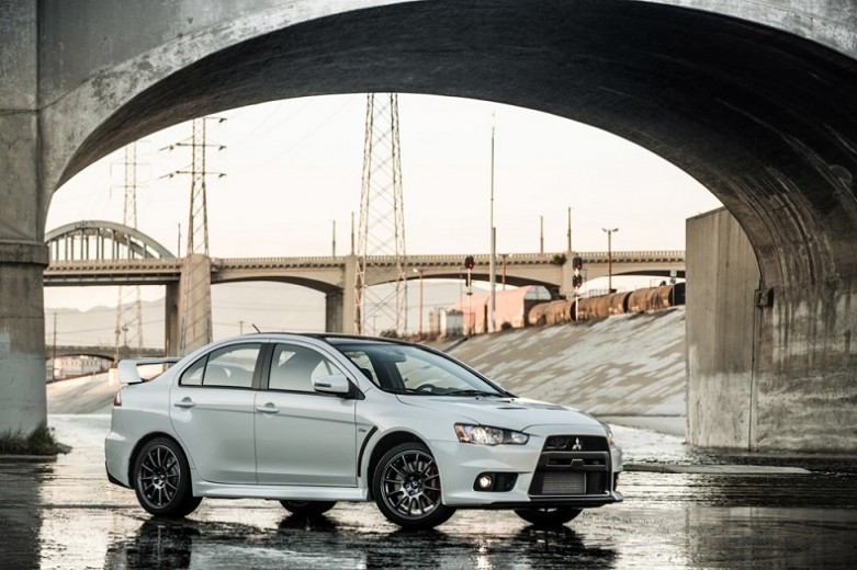 mitsubishi-lancer-evolut-1031bf5