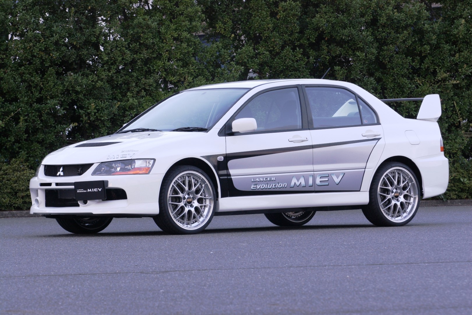 009 lancer evolution ev miev