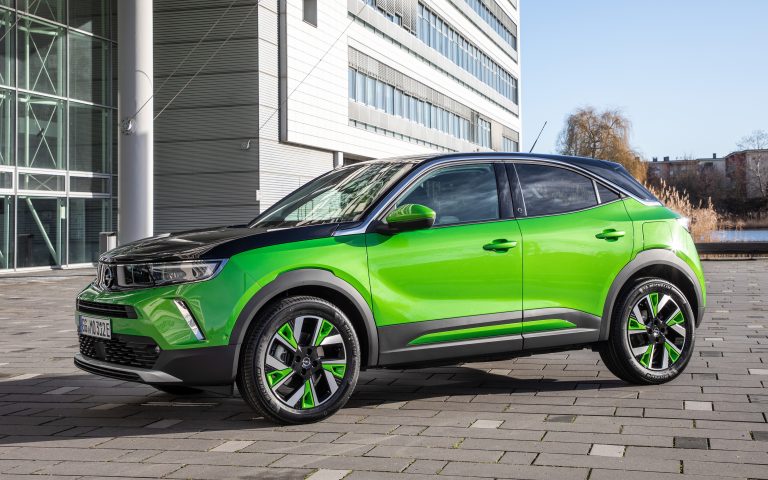 01 Opel Mokka e