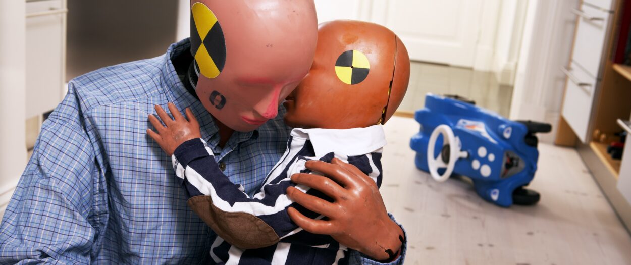 11220 crash test dummies 1250x525