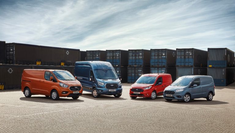 2018 FORD CV RANGE