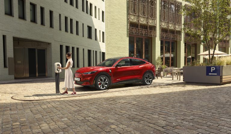 2020 FORD MACH E AWD