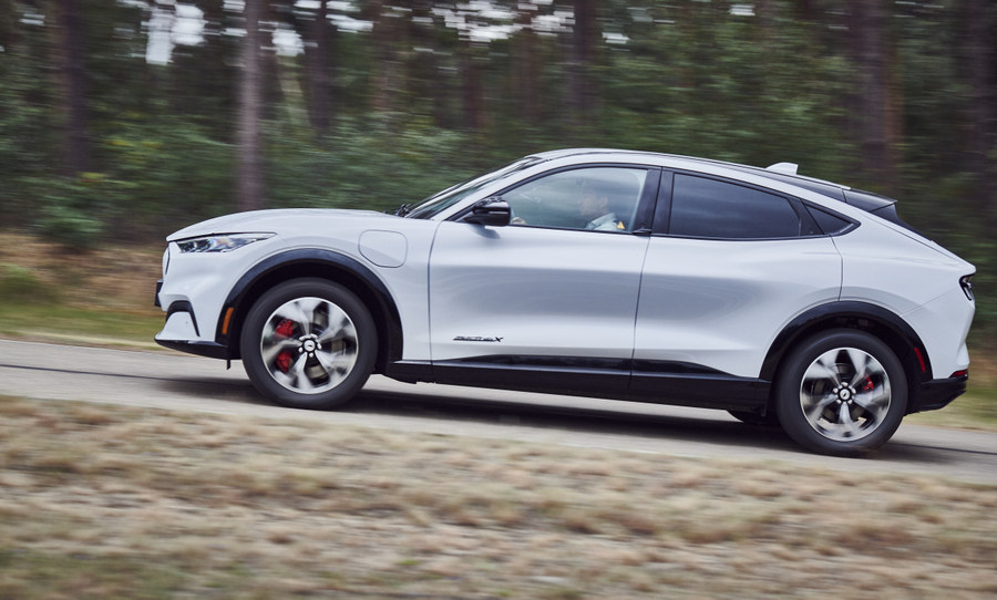 2020_FORD_MACH-E_TESTING_70