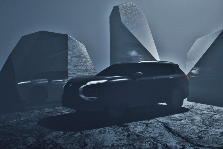 2022 Mitsubishi Outlander tease image