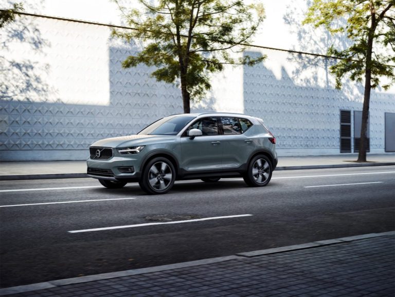 New Volvo XC40 exterior