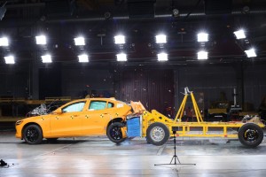 New Volvo S60 crash test