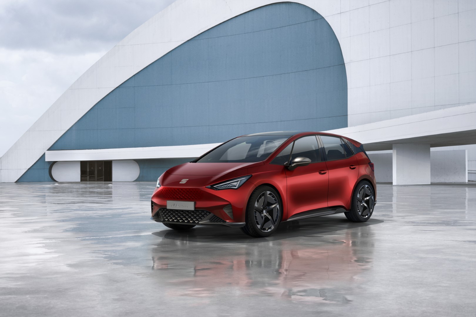 3241 SEAT el Born plugged into electric mobility 02 HQ