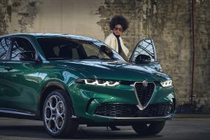 Alfa Romeo Tonale kobieta
