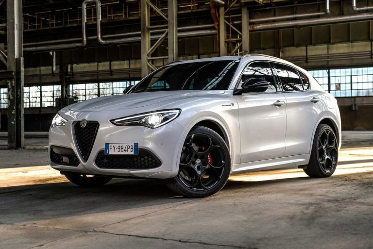 Alfa Romeo Stelvio Veloce Ti 2021 1024