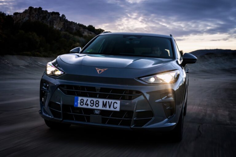 Behind the gaze of the CUPRA Terramar 01 HQ
