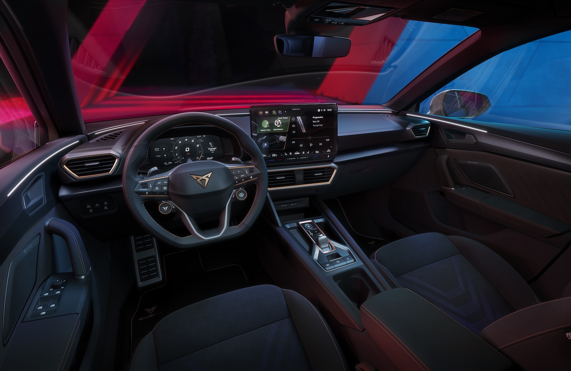 CUPRA Leon Sportstourer 08 HQ