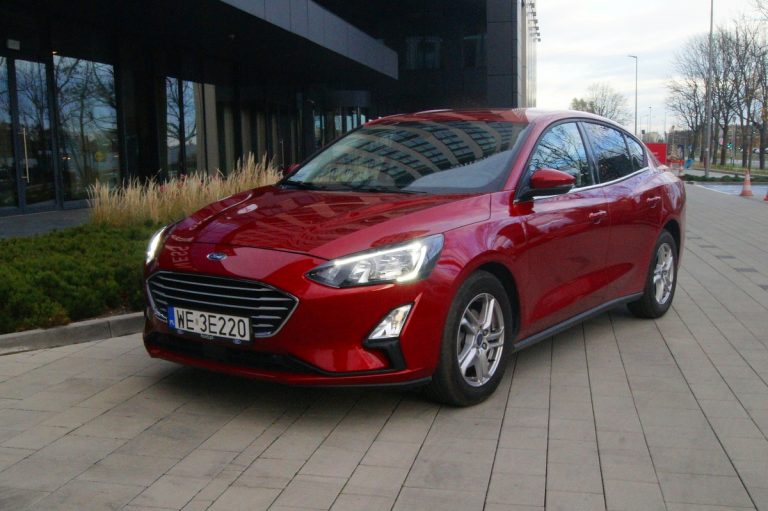 Ford Focus Sedan Test PGD