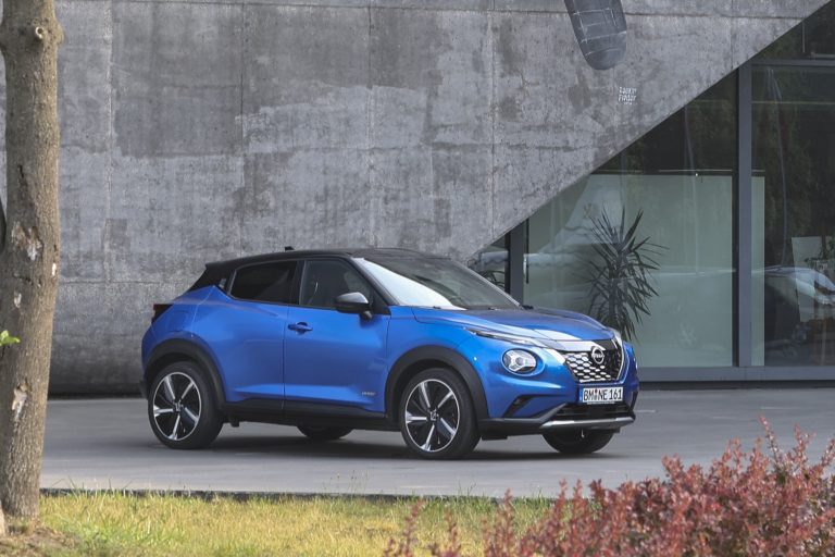 Hybrydowy Juke
