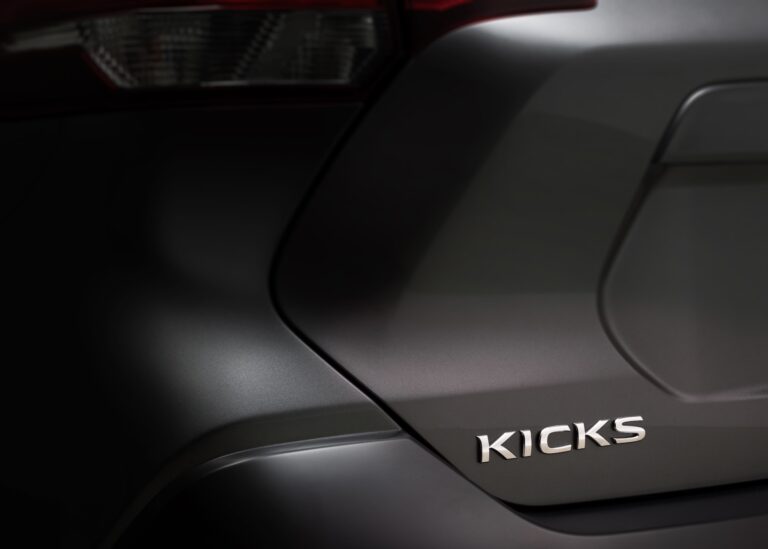 Nissan Kicks 141115 22 30 source