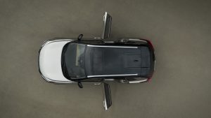 Nowy Nissan X-Trail 2022 na zdjęciach z góry