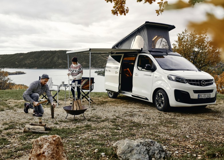 Crosscamp Life auf Basis des Opel Zafira Life