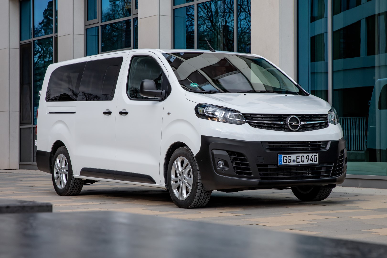 Opel Vivaro Combi