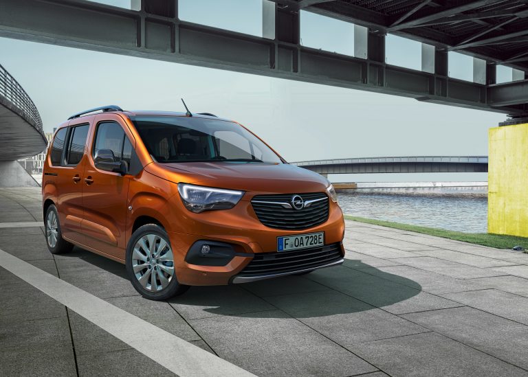 Opel Combo e Life under embargo until 2021 02 10 00:01 CET