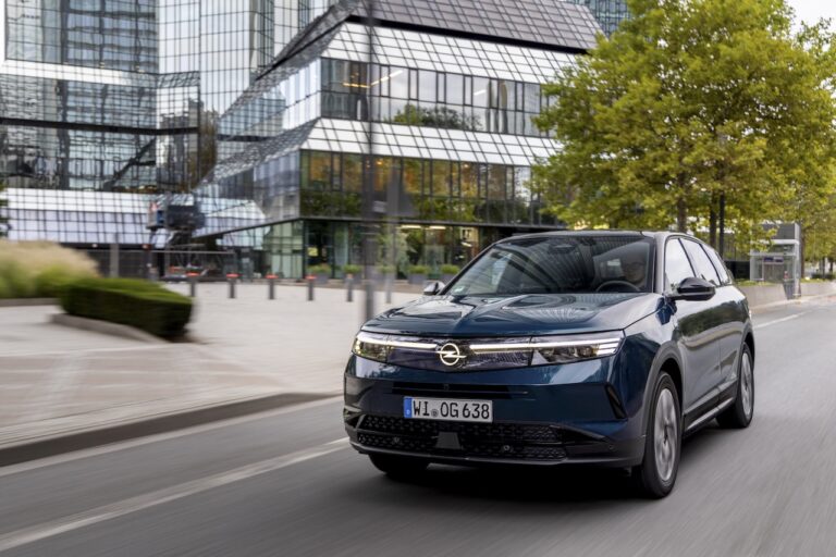 Opel Grandland Hybrid