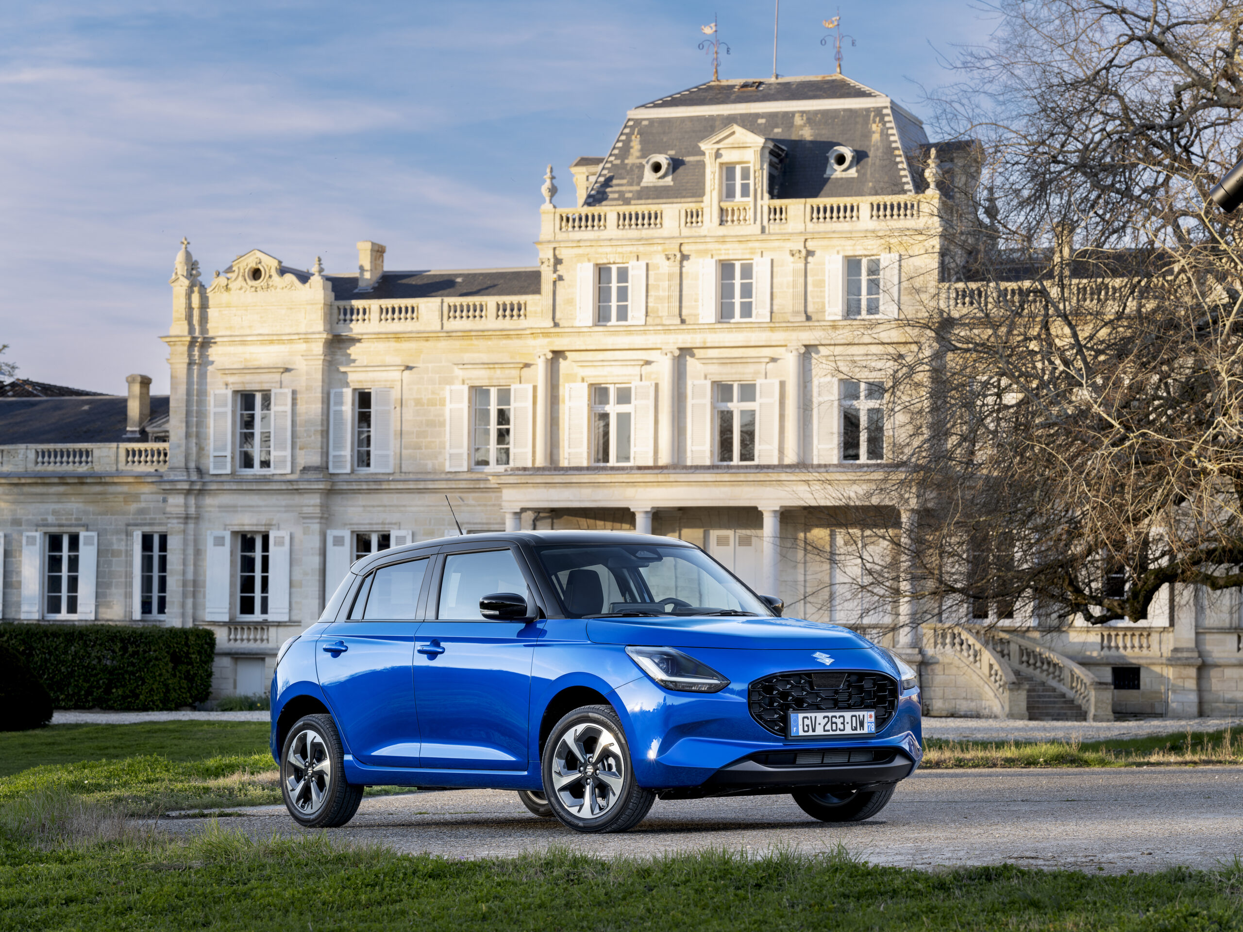 Suzuki swift niebieski