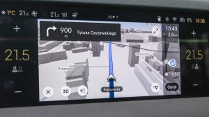 ekran nawigacji w samochodzie test DS 4 E-TENSE hybryda plug-in jazda testowa