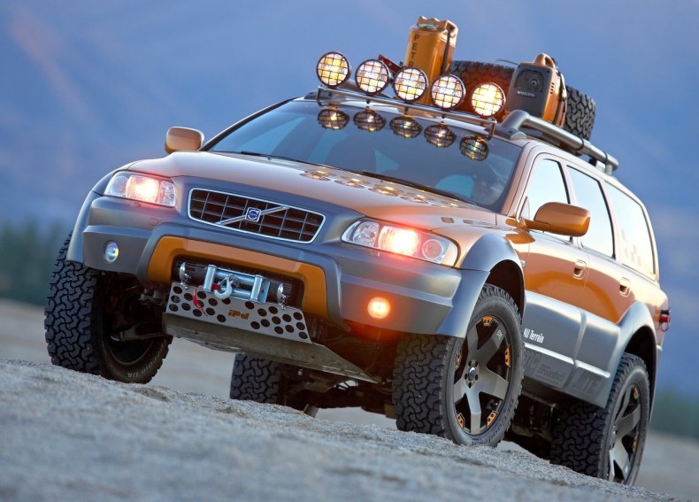 Volvo-XC70_AT_Concept-2005-1280-01