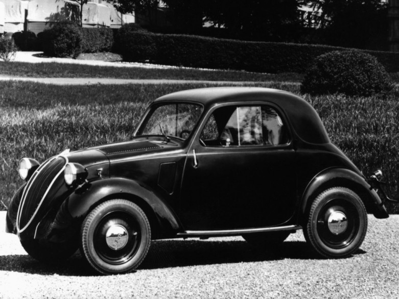 Original Caption: ROM08:ITALY-FIAT-GM:ROME,13MAR00 - FILE PHOTO OF 1936 - Fiat's 500 Topolino is showed in this 1936 file picture. Italy's Fiat and the world's top carmaker General Motors were poised March 13 to unveil a major alliance in a hunt for economies of scale in the rapidly shrinking global car industry. vp/HO REUTERS