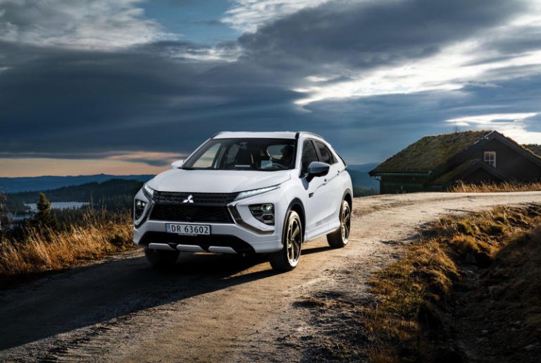 Eclipse cross phev my21 4 mid resolution jpeg rev