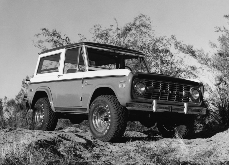 Ford Bronco Wagon Baja Stroppe Edition