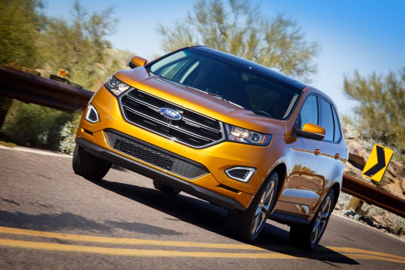 Stylizowany na sportowo Ford EDGE Sport