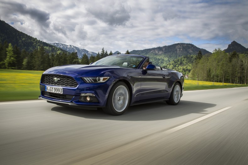 Ford Mustang 2.3 EcoBoost Convertible