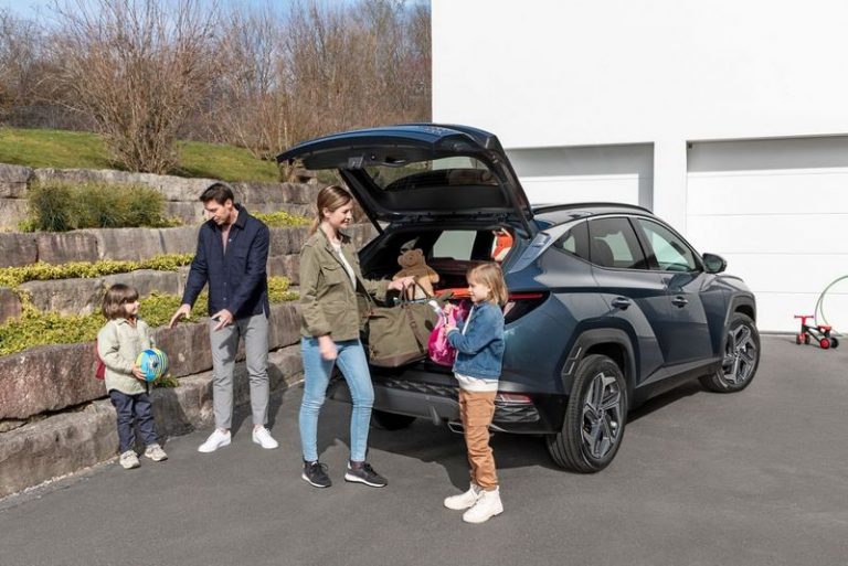 Hyundai tucson travel convenience