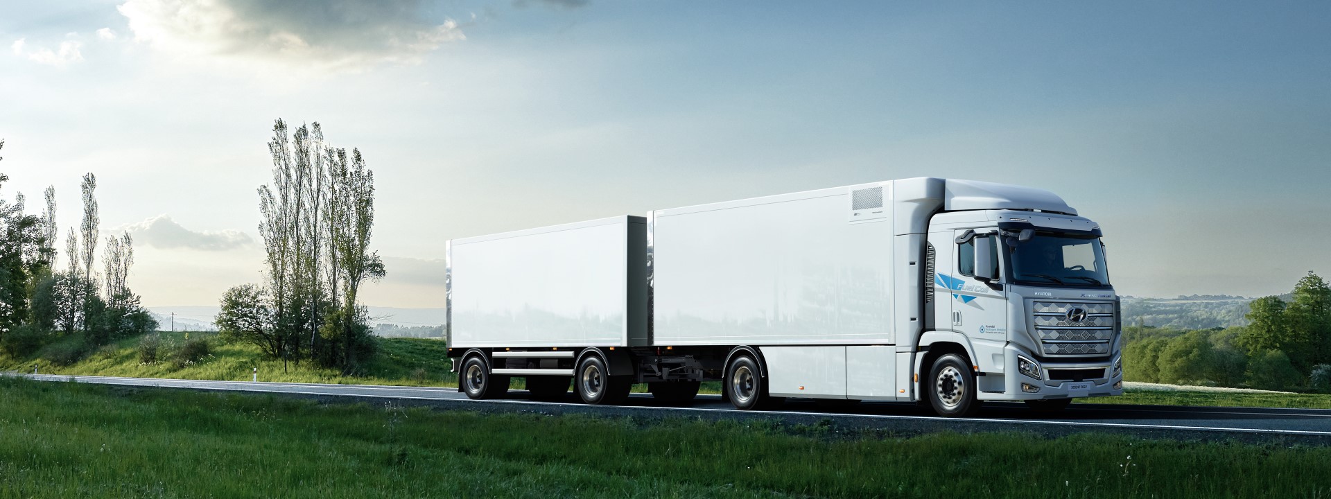 Hyundai xcient fuel cell 08 e2e