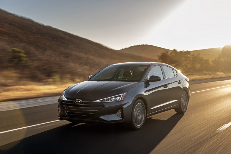 hyundai_elantra_limited_44