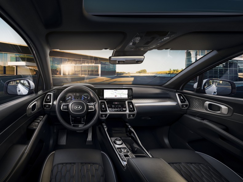 kia_sorento_hev_my21_main_interior