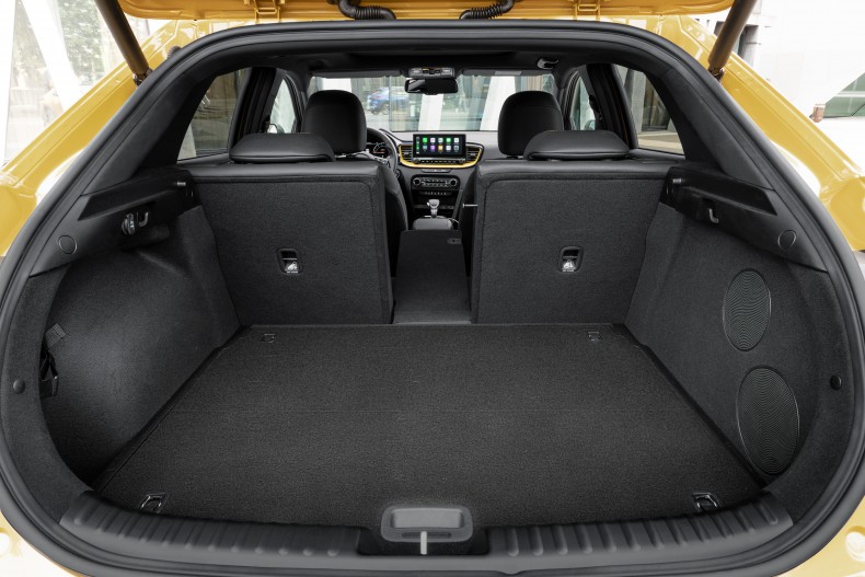 kia_xceed_711